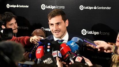 Iker Casillas atiende a los medios en un acto como embajador de LaLiga Icons
18/03/2019