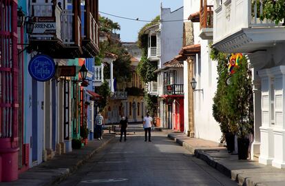 Las calles vacías del centro histórico de Cartagena, una inusual postal en medio de la cuarentena.