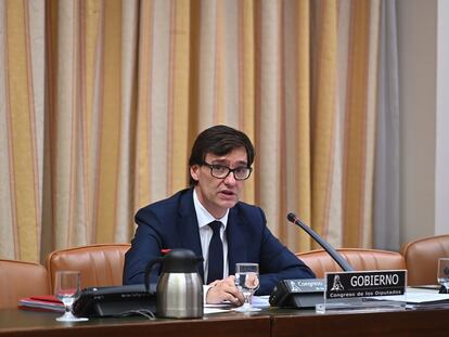 El ministro de Sanidad, Salvador Illa, durante su comparecencia en la Comisión correspondiente del Congreso. POOL