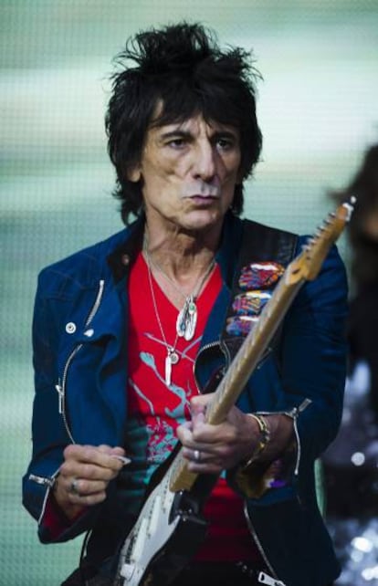 Ron Wood durante una de sus actuaciones.