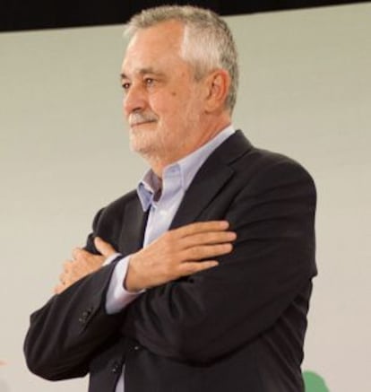 José Antonio Griñán agradece el apoyo de los militantes de su partido el 24 de julio.