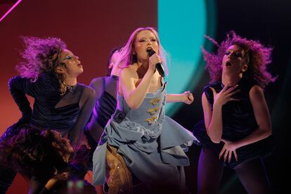 La cantante Sofia Coll interpreta 'Here to stay', durante la primera semifinal del Benidorm Fest celebrada el martes. Ha obtenido 116 puntos.