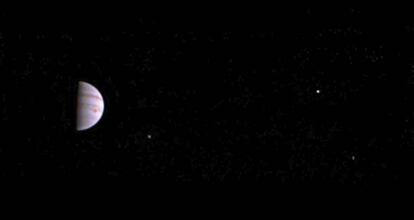 Imagen del planeta Júpiter tomada con la cámara de la sonda 'Juno' .