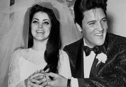 Elvis y Priscilla Presley se casaron el 1 de mayo de 1967 en Las Vegas.