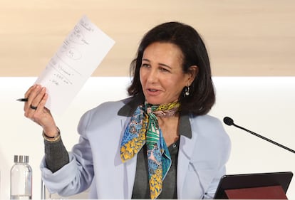 La presidenta del Banco Santander, Ana Botín, durante la presentación de resultados de la entidad financiera.