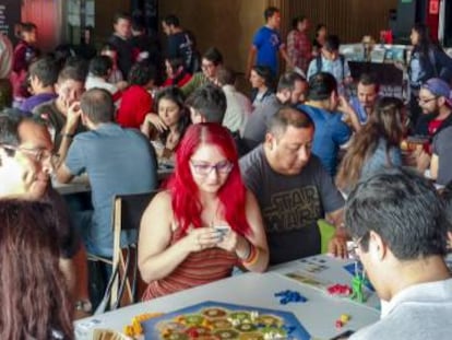 Juegos distribuidos por Devir como Catan (en la foto) tienen cada vez m&aacute;s aficionados en Am&eacute;rica Latina.