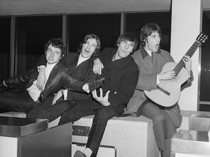 The Kinks em uma imagem de 1965.