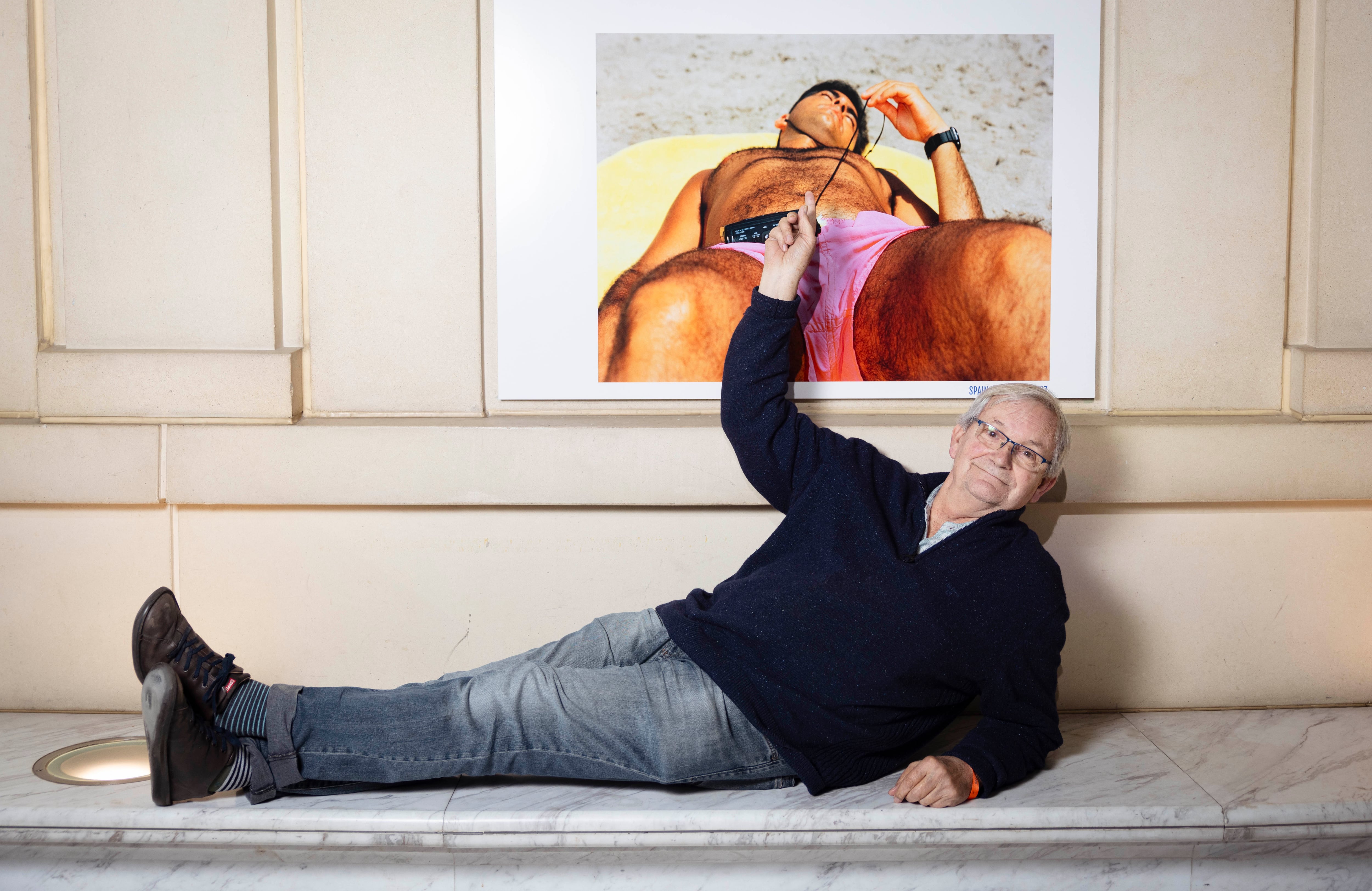 Martin Parr, fotógrafo: “Cuando aparece el absurdo del mundo, disparo”