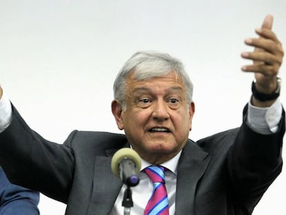 López Obrador, durante la conferencia sobre el aeropuerto.