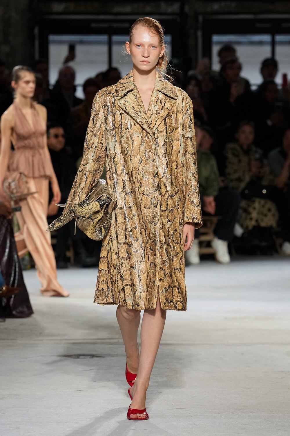 El primer desfile de Dries Van Noten que no ha diseñado Dries Van Noten