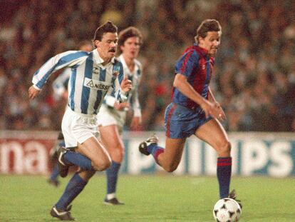 Larrañaga persigue al barcelonista Lineker en la final de Copa de 1988. EFE