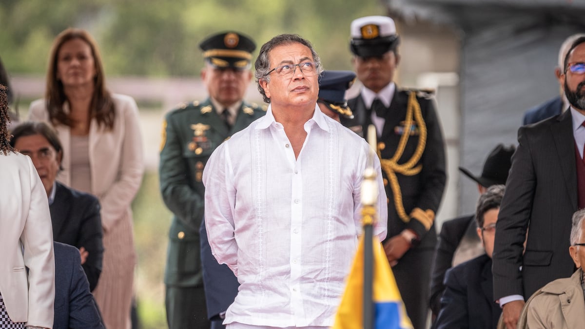 Gustavo Petro: from “total peace” to the state of exception