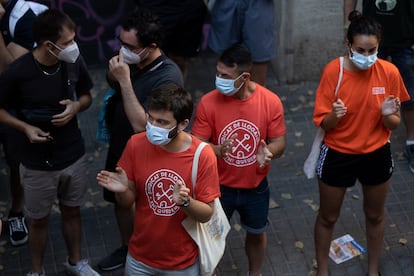 En la imagen, activistas del sindicat de llogaters protestan en la calle.