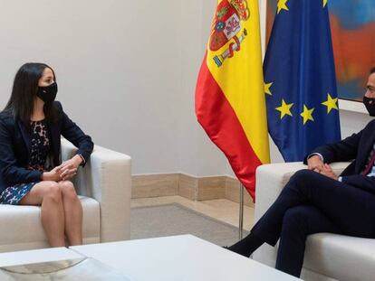 Inés Arrimadas y Pedro Sánchez, este miércoles en La Moncloa.