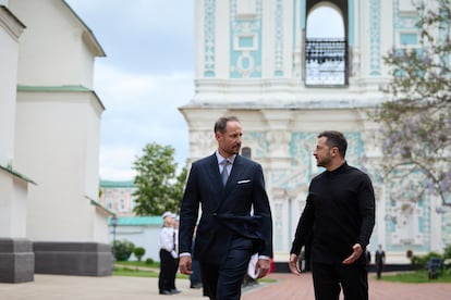 Haakon Magnus y Volodímir Zelenski
