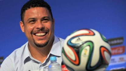 Ronaldo, en una conferencia de prensa en Bahía en 2013.