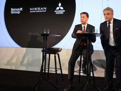 El CEO de Nissan Makoto Uchida junto a sus homólogos de Renault, Luca de Meo y Mitsubishi Motors,Takao Kato.