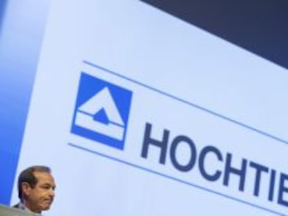 El presidente de Hochtief, Marcelino Fern&aacute;ndez Verdes, durante una reuni&oacute;n general de la constructora alemana Hochtief, controlada por la espa&ntilde;ola ACS, en Essen, Alemania, el 7 de mayo de 2013. 