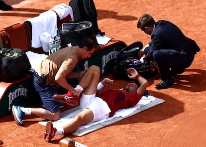 Djokovic, durante el partido contra Cerúndolo en la Philippe Chatrier de París.