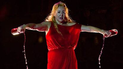 Carmen Machi en un momento de la obra 'Juicio a una zorra'.