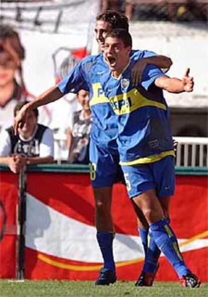 Batagglia celebra el primer gol del Boca Juniors.