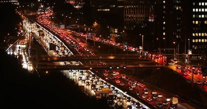 Colas de coches en una autopista de Ámsterdam este noviembre.