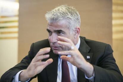 Yair Lapid durante la entrevista.