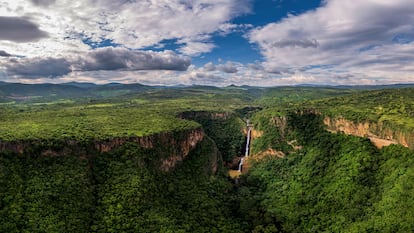 Vista de la cascada conocida El Salto del Nogal.