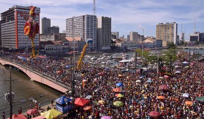 O bloco de carnaval Galo da Madrugada, o maior do mundo, em 2017. 