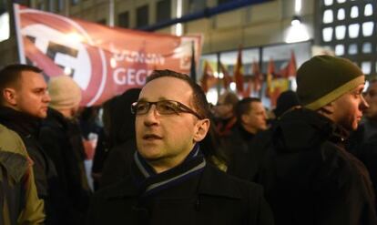 El ministre de Justícia alemany, Heiko Maas, en una manifestació contra la islamofòbia el 5 de gener a Berlín.