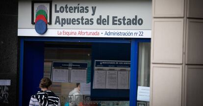 Administración de lotería de A Coruña donde fue hallado el boleto millonario.