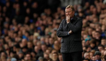 Koeman, durante el partido entre el Arsenal y el Everton.