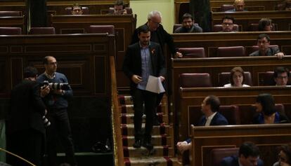 Alberto Garzón y Cayo Lara, en el Congreso de los Diputados.
