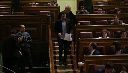 Alberto Garz&oacute;n y Cayo Lara, en el Congreso de los Diputados.