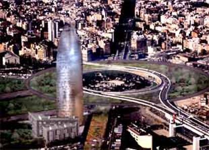 Simulación de la plaza de Les Glòries con la torre de Agbar.