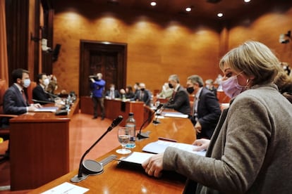 Un momento de la reunión de la mesa de partidos del Parlamento catalán.