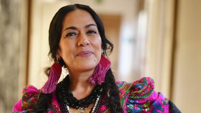 Lila Downs fotografiada en La casa de México de Madrid.