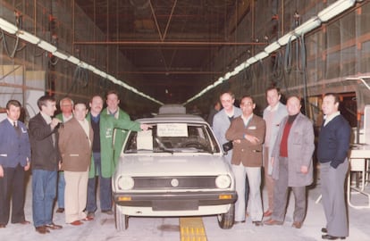 Imagen del primer Volkswagen Polo fabricado en la planta de Navarra en 1984.