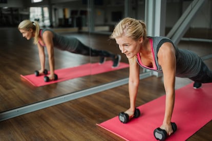 A partir de la treintena, las mujeres comienzan a perder aproximadamente el 1 % de la masa muscular cada año.