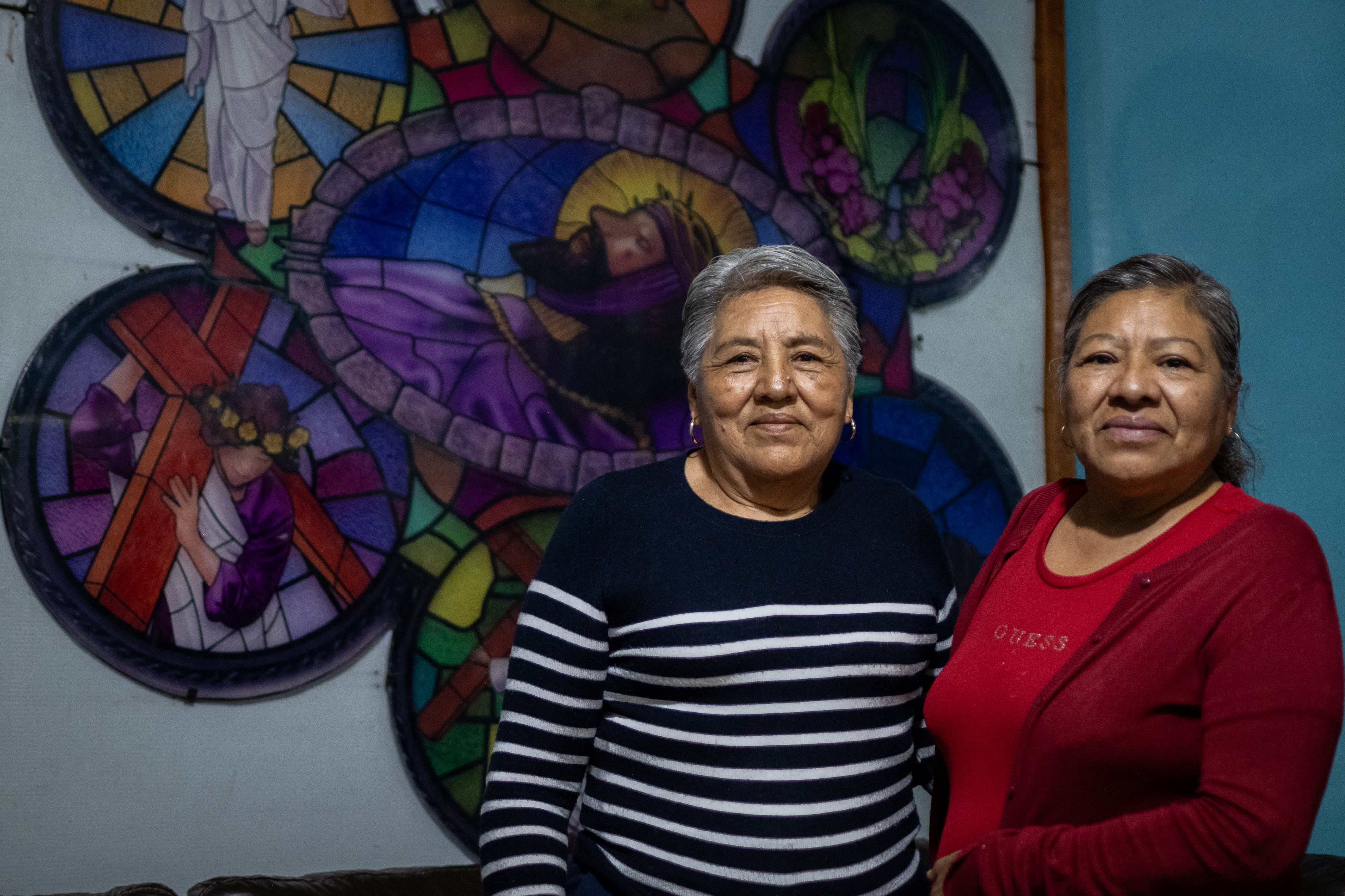 Las hermanas Cano Reyes en la Casa de los Ensayos, en Iztapalapa.