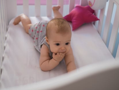 ¿Por qué mi bebé no duerme? Claves para entender la pregunta que se hacen muchos padres y madres 