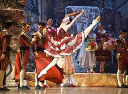 Representación de <i>Don Quijote </i><b>del Ballet Ruso.</b>