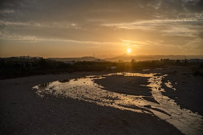 Vista del barranco del Poyo al atardecer, este martes.