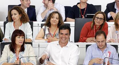 Pedro Sánchez, antes de su intervención en el comité.