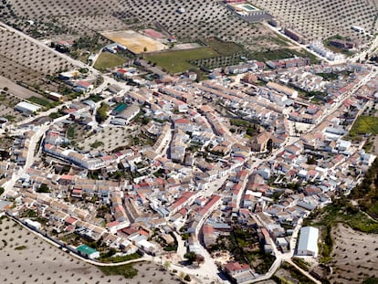 Vista aérea de la localidad de Santiago de Calatrava en Jaén, en una imagen de la web del Ayuntamiento.