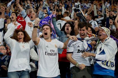 Explosi&oacute;n de j&uacute;bilo al final del partido en el estadio Santiago Bernab&eacute;u.