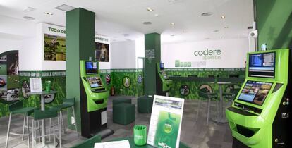 Imagen de un sal&oacute;n de juego de Codere.