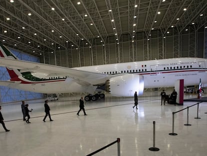 El avión presidencial en un hangar del Aeropuerto Internacional de Ciudad de México, en julio de 2020.