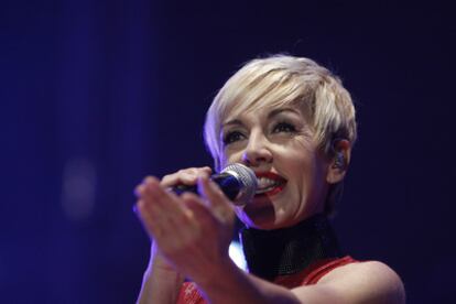 La cantante Ana Torroja, en un concierto en abril de 2011.