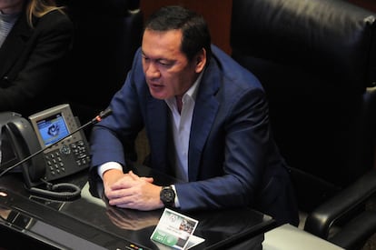 Miguel Ángel Osorio Chong, durante su participación de este martes en el Senado.